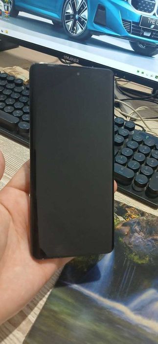 продаётся телефон HONOR X9C 12/256 GB