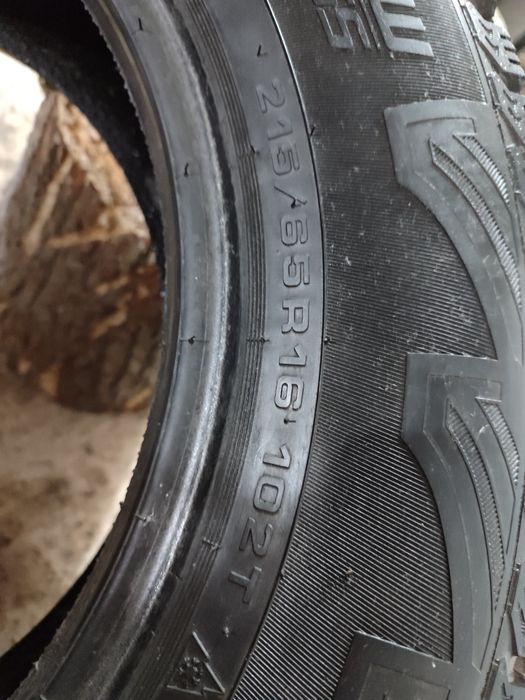 Cordiant snow cross //продам зимние шины//шипованая резина//215.65R16