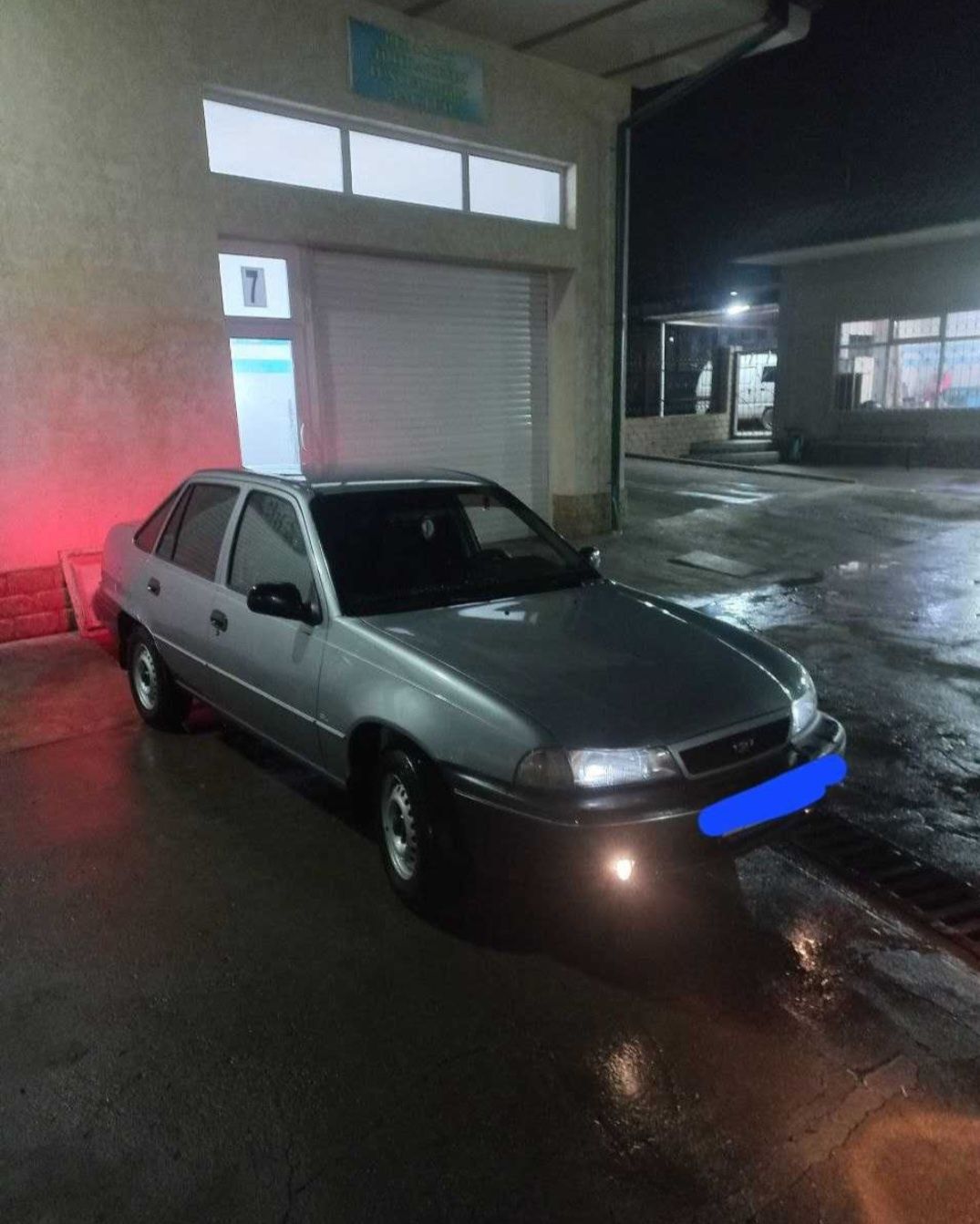 Машина Daewoo Nexia 1 сонс