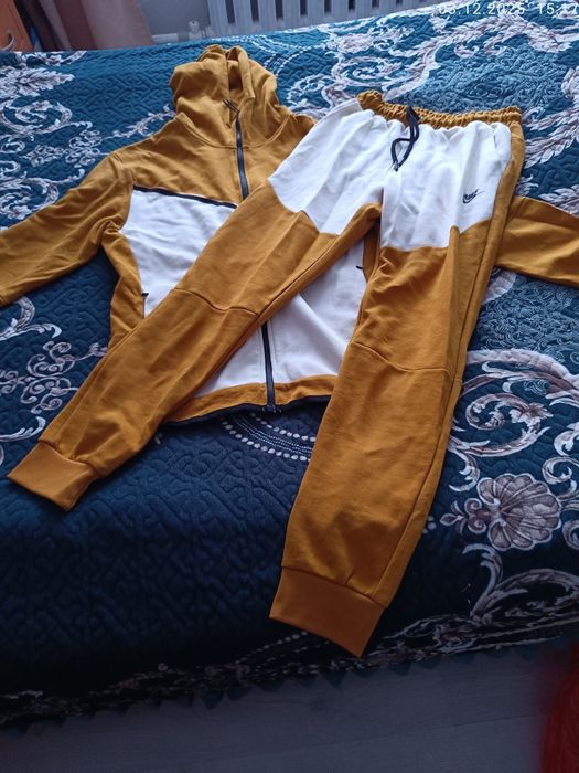 Продам новый спортивный костюм