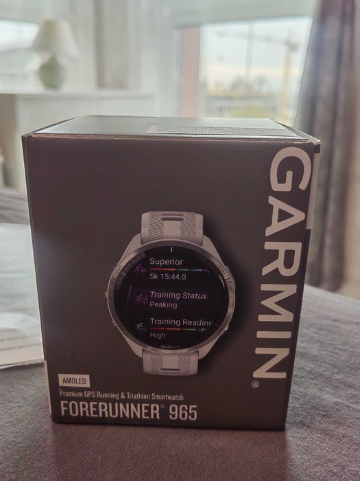 Часовник за бягане Garmin Forerunner 965