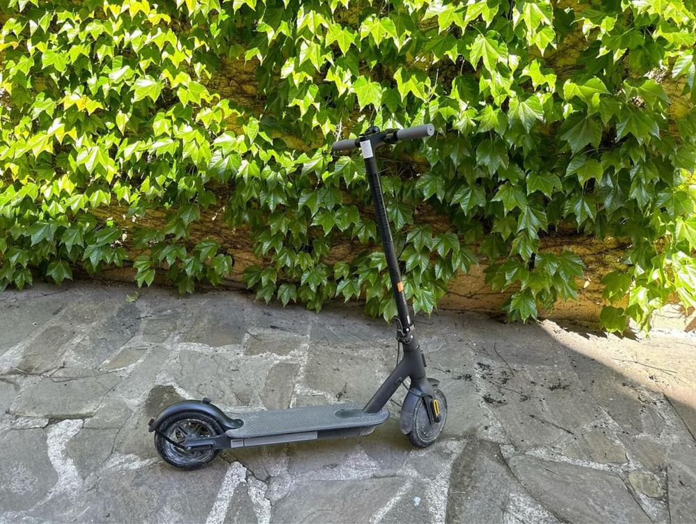 Ел.Тротинетка Xiaomi Mi Electric Scooter 1S