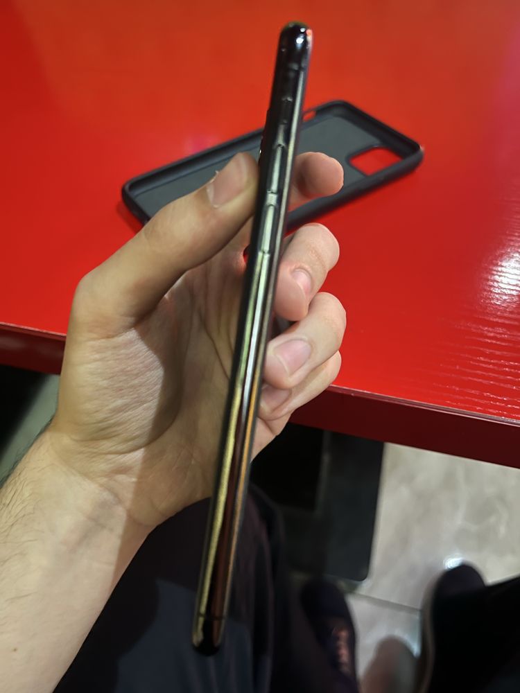 IPhone 11 Pro Max договорная