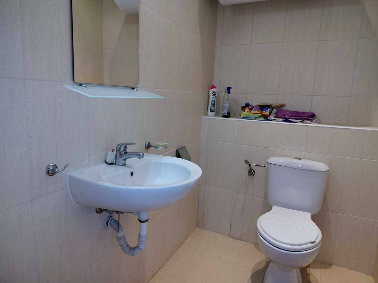 Продава се Двустаен апартамент в к.к. Слънчев бряг - 91 кв.м за 880 €/кв.м - Снимка #3