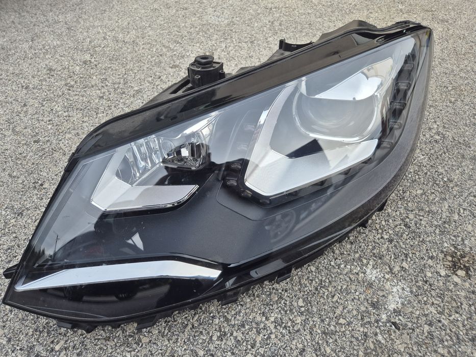 Ляв фар Фолксваген Шаран Led Xenon VW Sharan