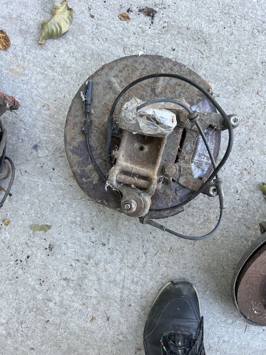 Fuzeta spate stanga dreapta Alfa Romeo GT 147 156