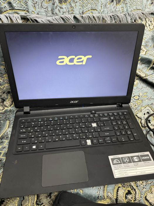 Ноутбук 20 000 тенге все работает есть чехол