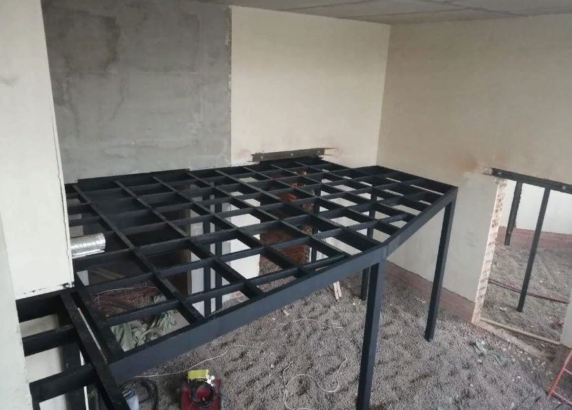 Антресольный этажи изготовление из металла