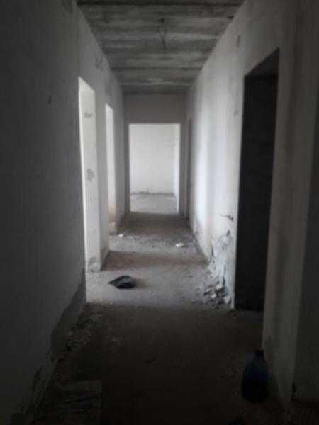 Ko`p qavatli uydagi xonadon