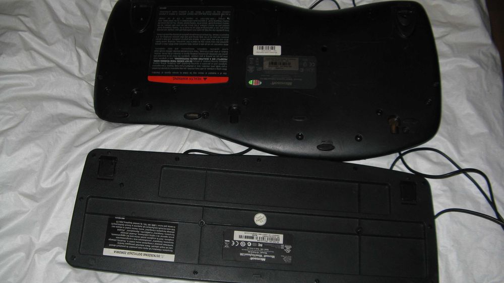 Tastaturi Microsoft 30 lei ambele