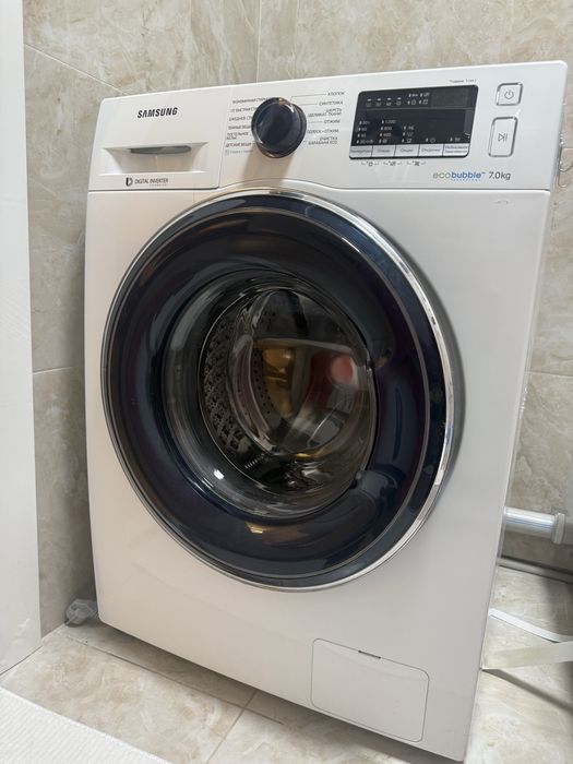 Продам стиральную машинку Samsung