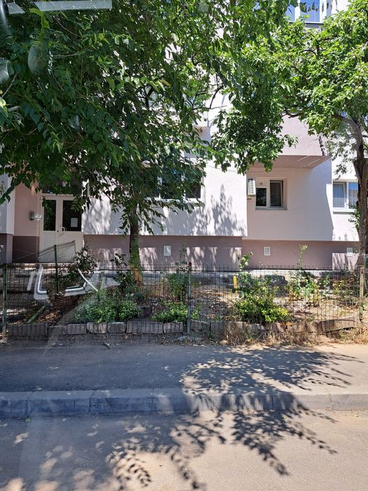 Inchiriez apartament Militari, str. Estacadei