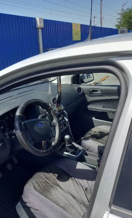 Vând Ford Focus 2
