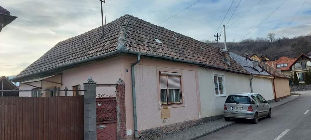Executam Acoperisuri/terase/ reparații/mari/mici