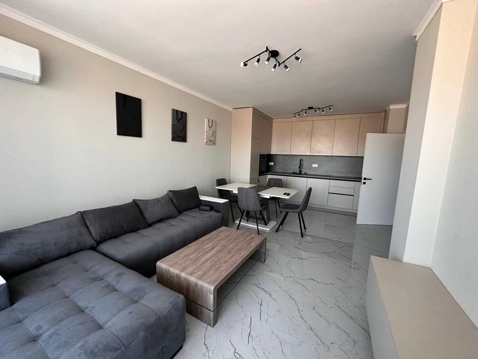 Продава се Двустаен апартамент в Пловдив, Христо Смирненски - 76 кв.м за 1996 €/кв.м - Снимка #5