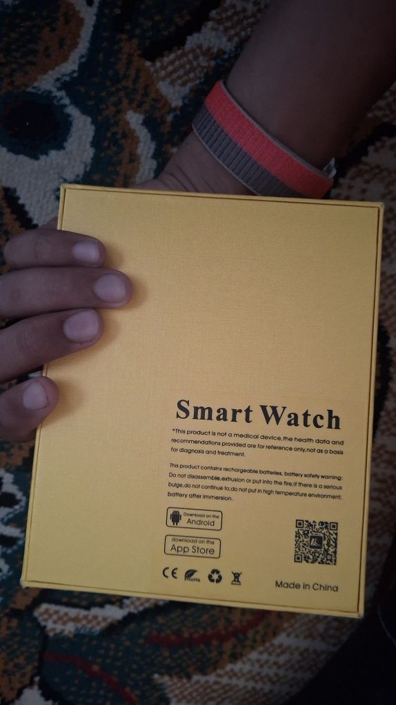 Smart watch yangi ishlatilmagan
