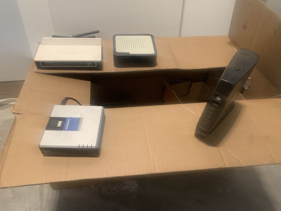 Voip адаптер Lenksys PAP2T