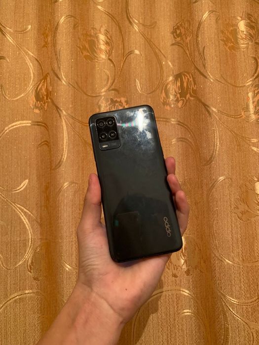 Продам срочно Oppo A54 64GB