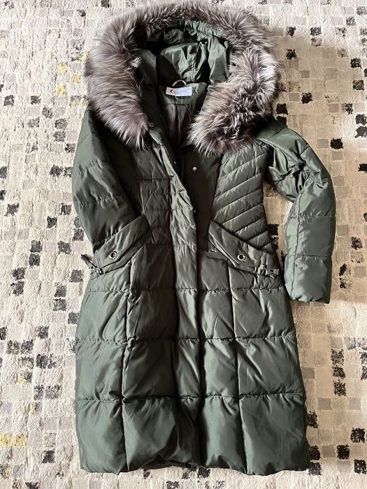 Продам пуховик зимний