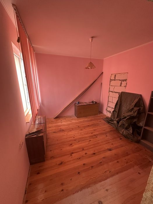 Четиристаен апартамент с възможност за закупуване на гараж, кв. Куба