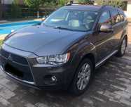 Vând Mitsubishi Outlander 4×4