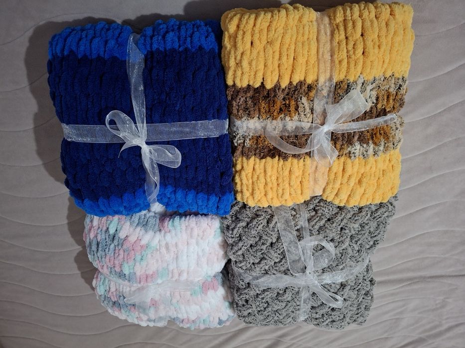 ТОТАЛНА РАЗПРОДАЖБА Ръчно плетено  бебешко одеяло