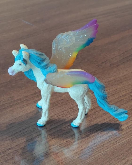 Детски играчки* " Schleich"* " Миньоните"* Фигурки на животни