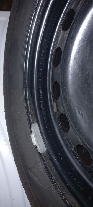 Джанти  железни  R14 4х100 J5.5 ET 36 Ц. Отвор 56.1 мм с летни гуми.