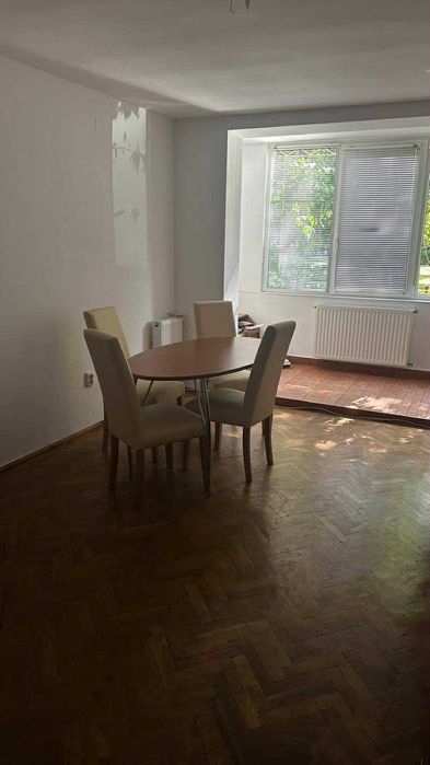 Apartament 3 camere decomandate, Str. Arinului nr. 4, bl 12.