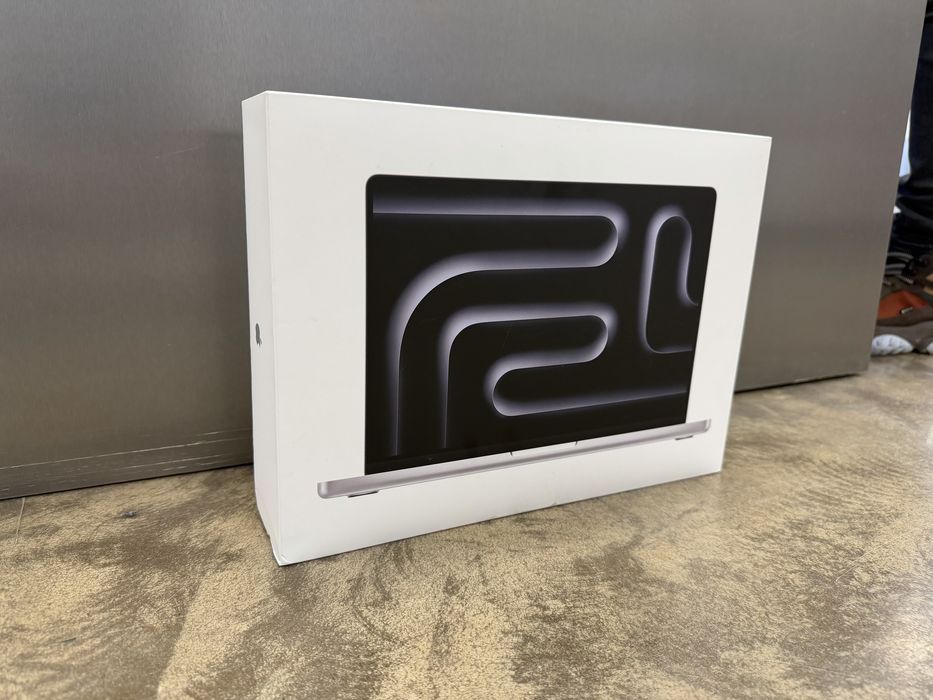 MacBook Pro 14 M4 16GB RAM 512GB