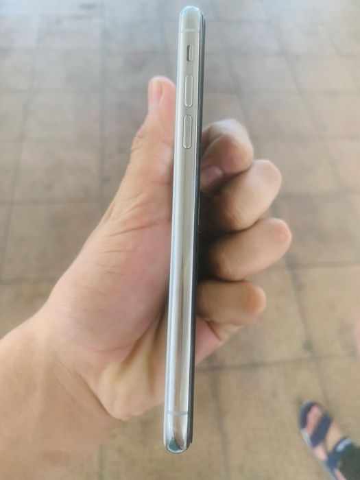 Iphone xs idal 155$