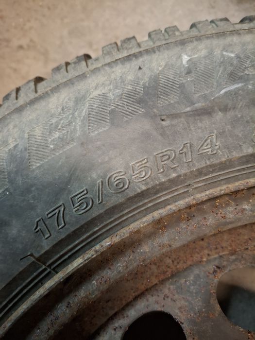 Зимни гуми с джанти 175/65/R14