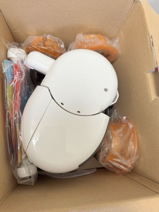 Baby Brezza food maker Deluxe