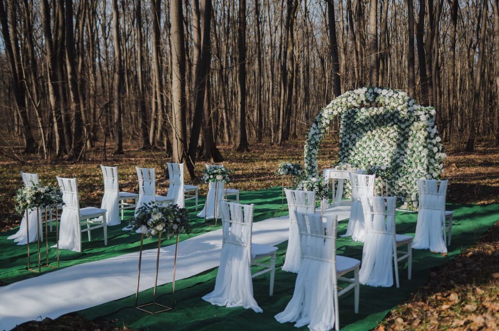 Aranjamente florare/ panou foto/ masuta/stalpisori