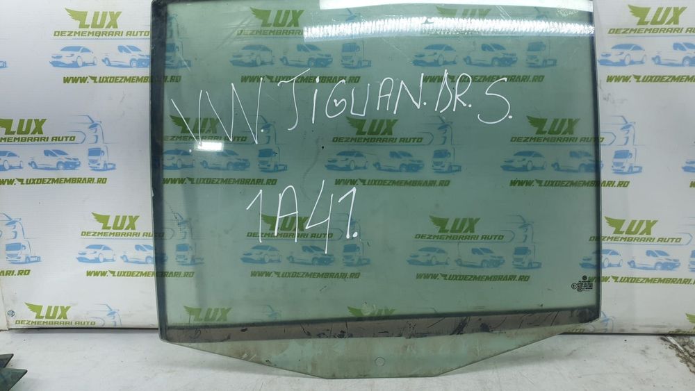 Geam dreapta spate Volkswagen VW Tiguan 1 5N  [din 2007 pana  2011]