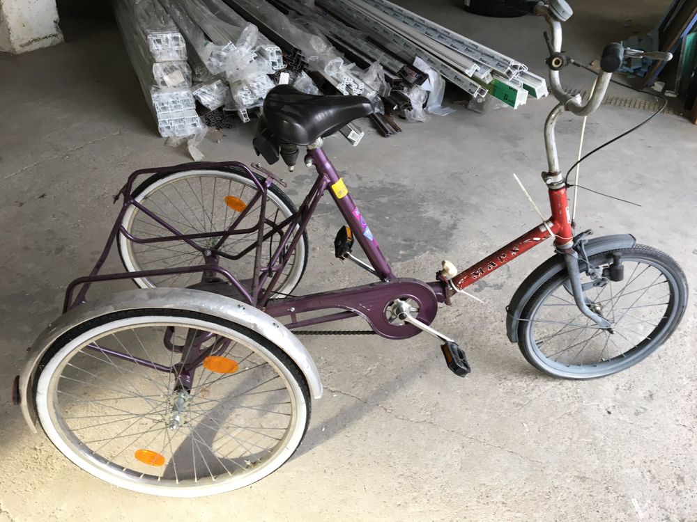 Bicicleta cu trei roti