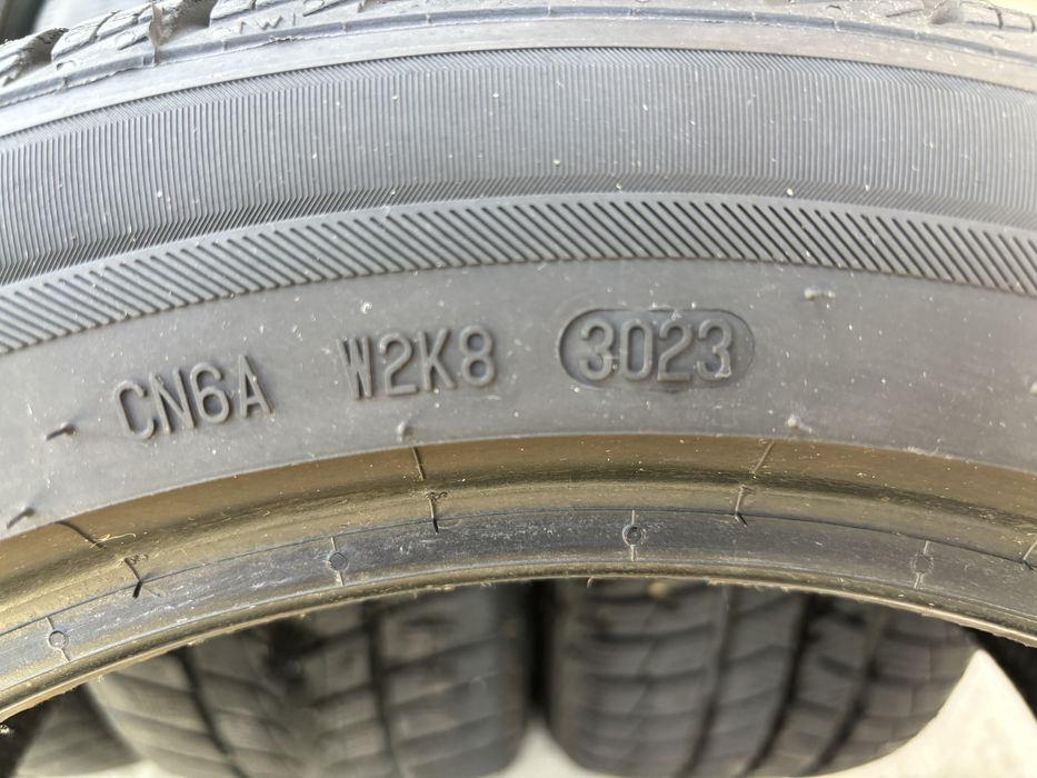 Barum Polaris 5  M+S 215/50 r17  de iarna dot 3023