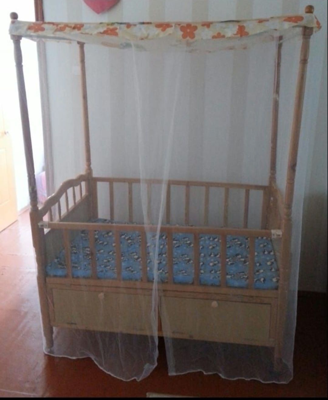 Детский  кровать