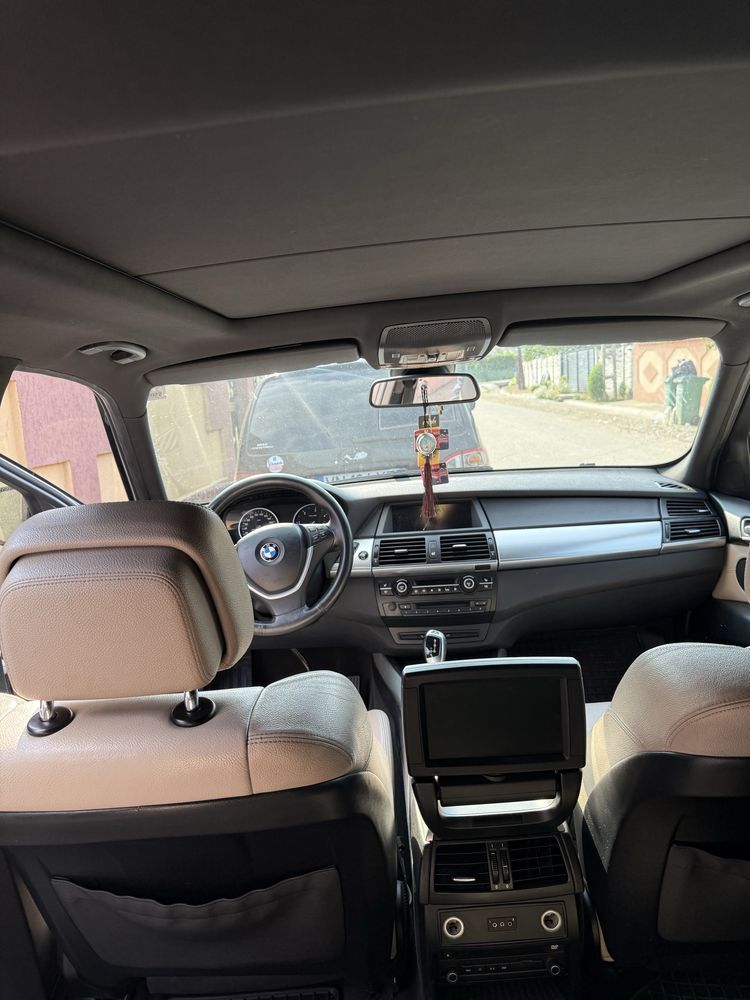 Vand BMW X5 4.0d