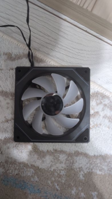 Продам кулер 120см