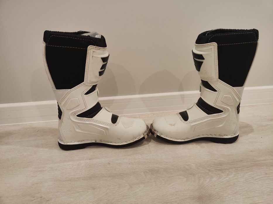 Кросови ботуши SHOT 38 номер