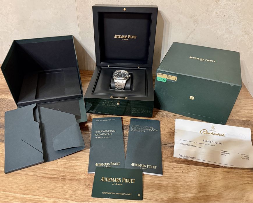 Vand Audemars Piguet Royal Oak din 10.2018