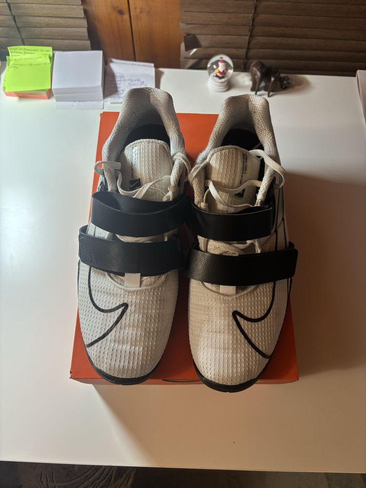 Nike Romaleos 4.