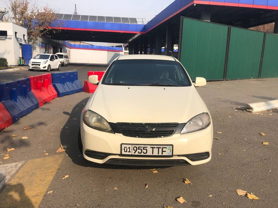 Срочно Жентра 2015 механика бензин