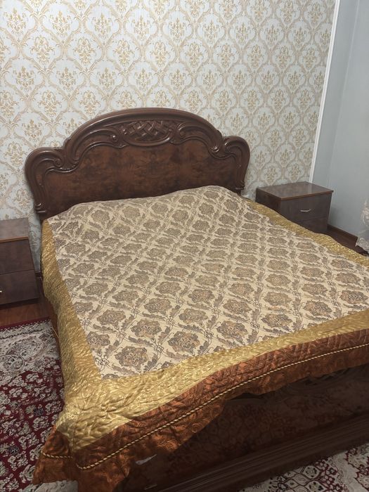 Спальный гарнитур