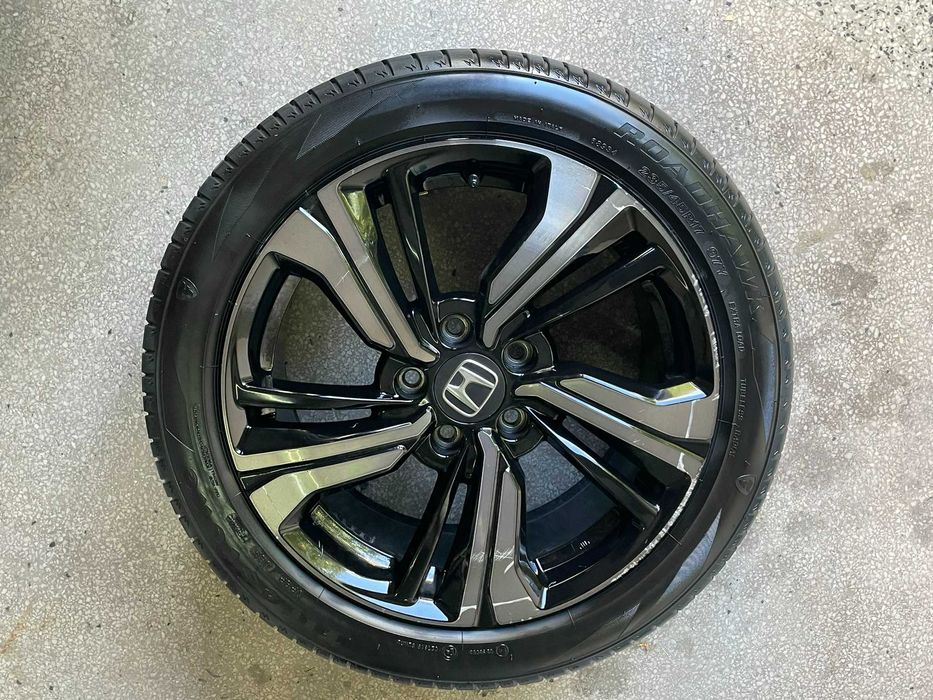 17 Оригиналнa Лята Алуминиева Джанта Honda 5 x 114,3 и Гума 2022