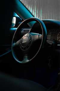 Audi A4 1.8 benzină