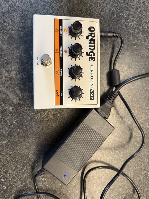Orange Terror Stamp - amplificator chitară electrică format pedală