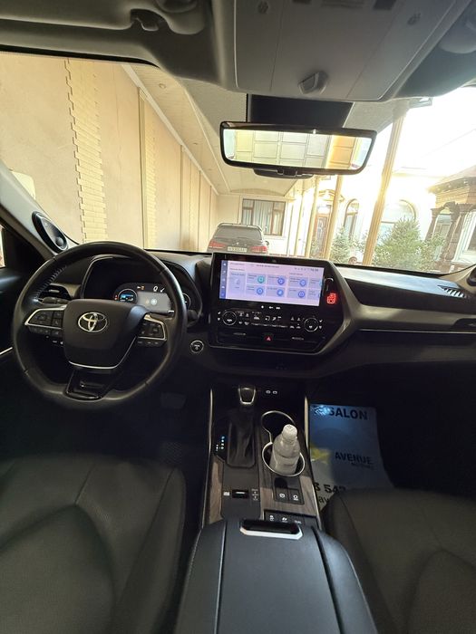 Toyota Highlander Limited Hybrid