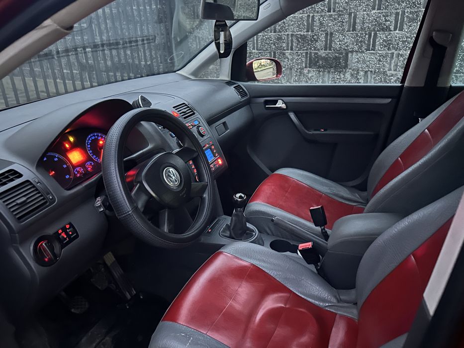 Vw touran 1.9 diesel 105 cp 2005